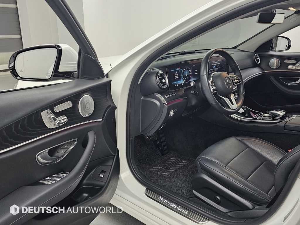 벤츠 E 클래스 E-클래스 W213 E300 아방가르드 이미지 11
