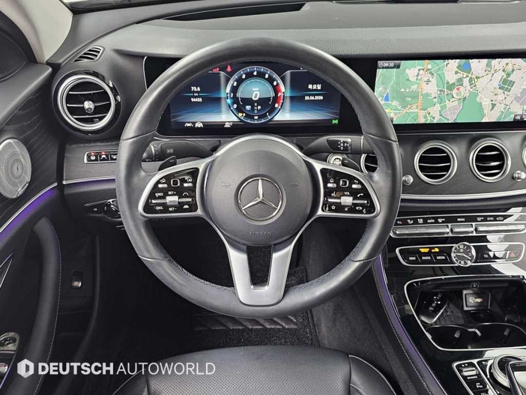 벤츠 E 클래스 E-클래스 W213 E300 아방가르드 이미지 13