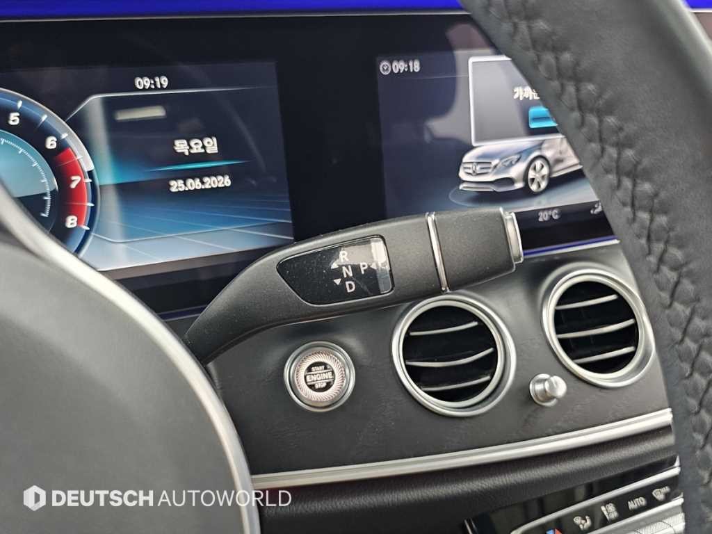벤츠 E 클래스 E-클래스 W213 E300 아방가르드 이미지 9