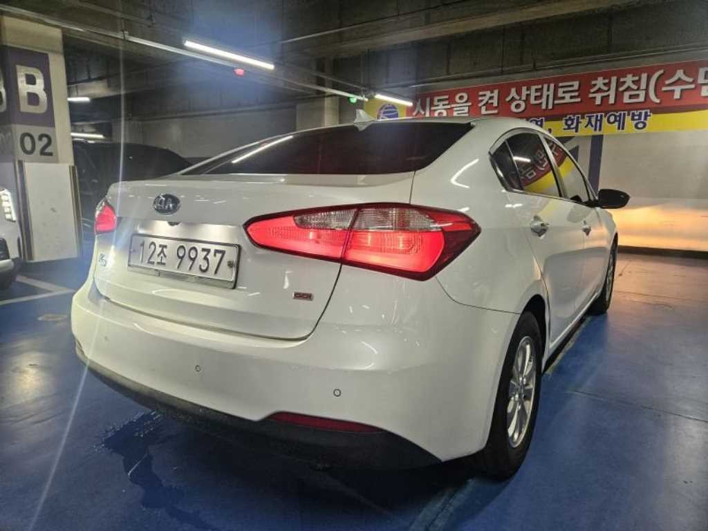 기아 K3 1.6 GDI 럭셔리 이미지 6