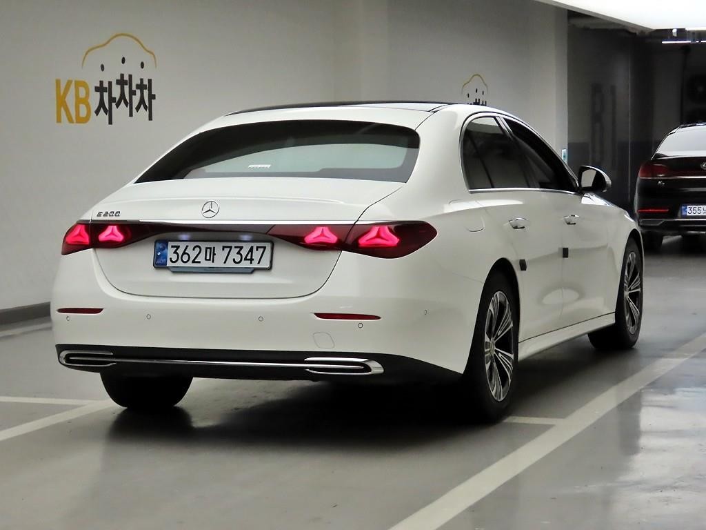 벤츠 E 클래스 E-클래스 W214 E200 아방가르드 이미지 4