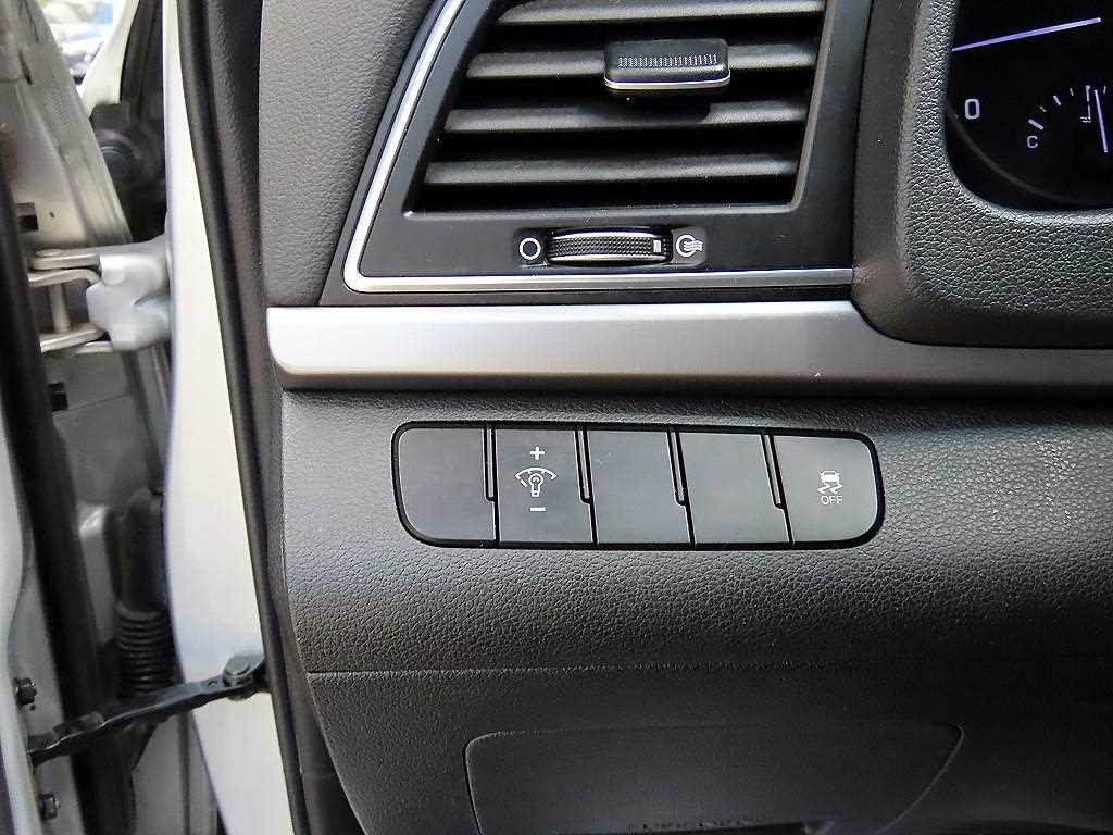 현대 아반떼 아반떼 AD 1.6 GDI 스마트 이미지 12