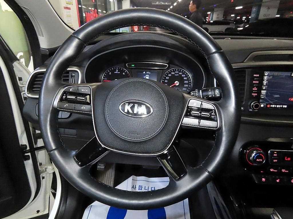 기아 쏘렌토 더 뉴 쏘렌토 디젤 2.2 2WD 넘버원 에디션 이미지 8