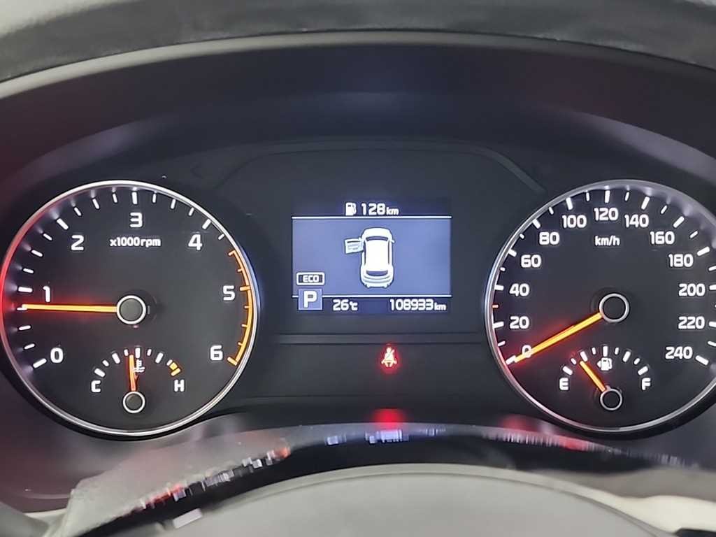 기아 스포티지 스포티지 더 볼드 2.0 디젤 4WD 프레스티지 이미지 6