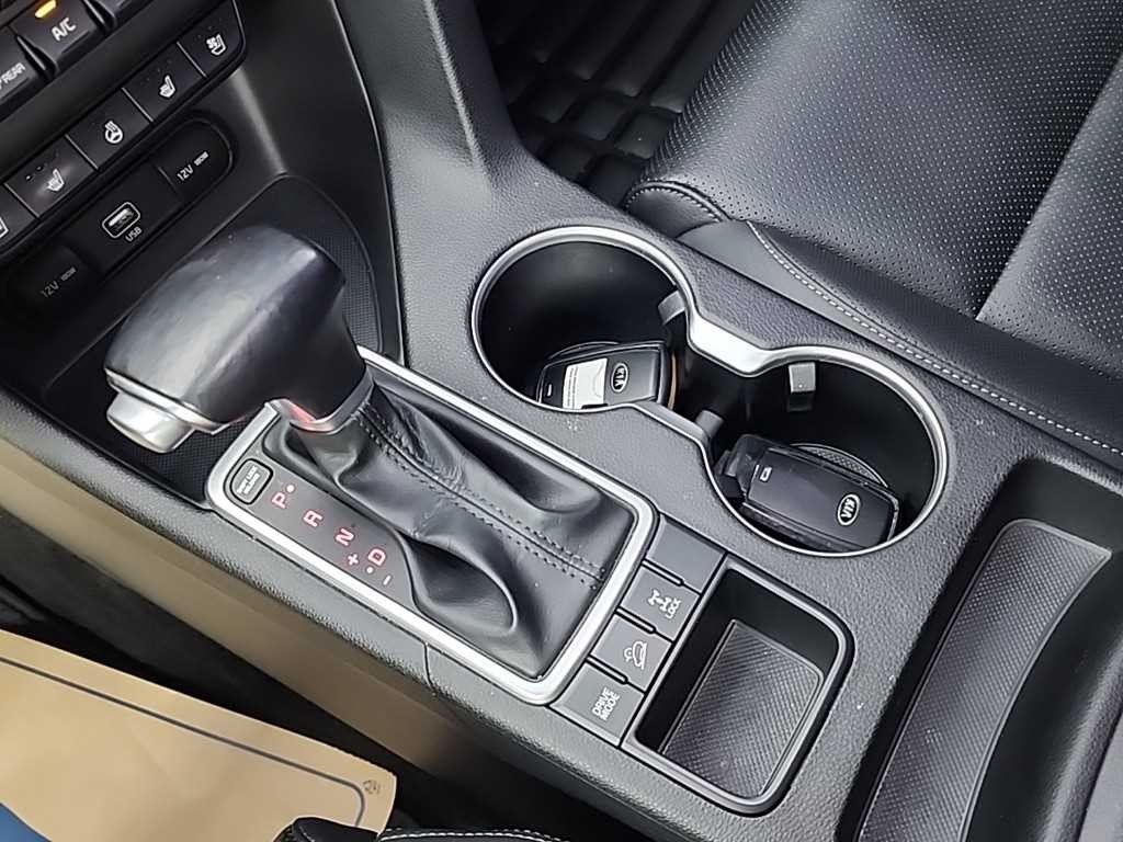 기아 스포티지 스포티지 더 볼드 2.0 디젤 4WD 프레스티지 이미지 8
