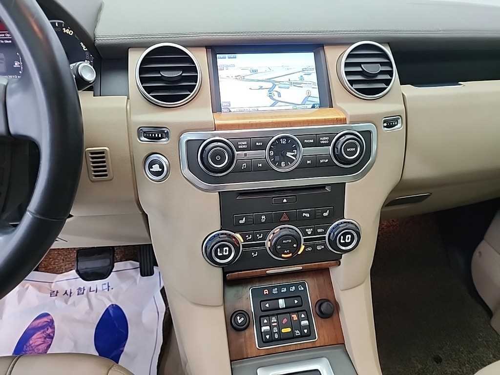 랜드로버 디스커버리 디스커버리4 3.0 SDV6 SE 이미지 10