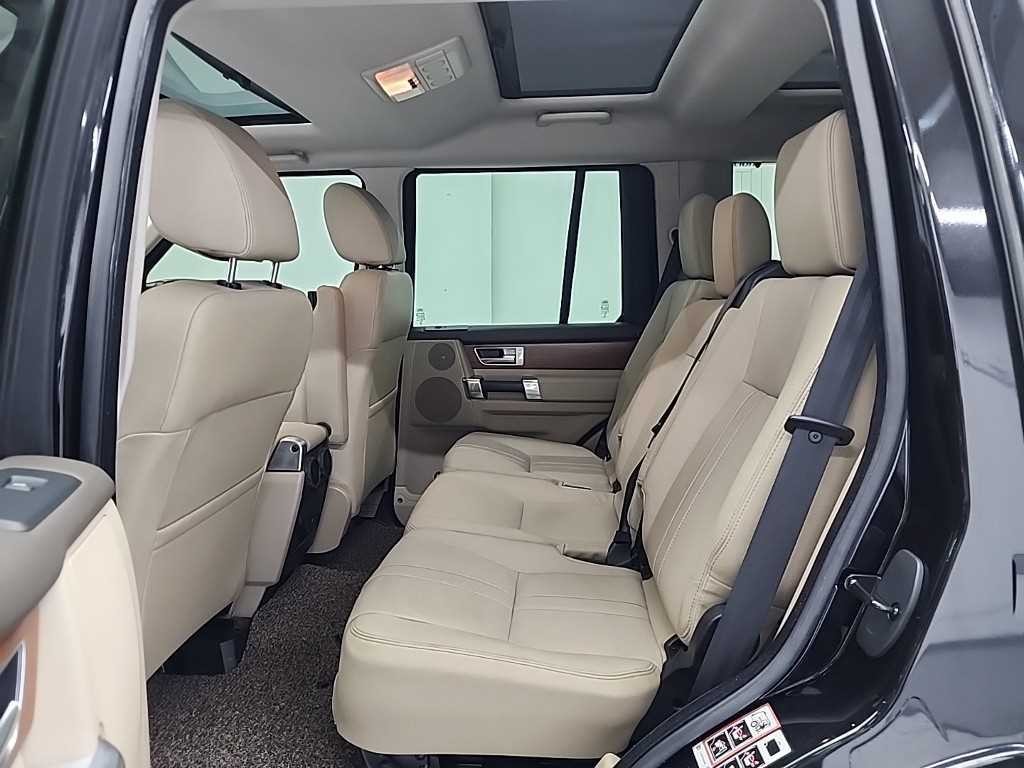 랜드로버 디스커버리 디스커버리4 3.0 SDV6 SE 이미지 12
