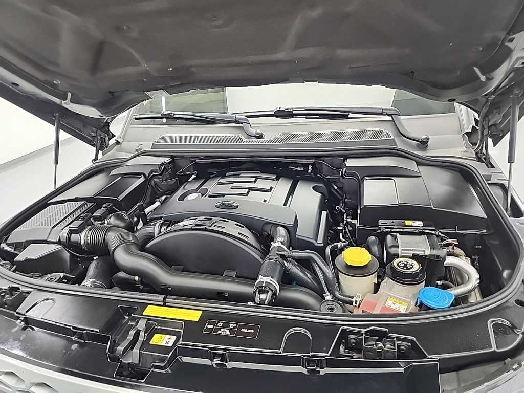 랜드로버 디스커버리 디스커버리4 3.0 SDV6 SE 이미지 5