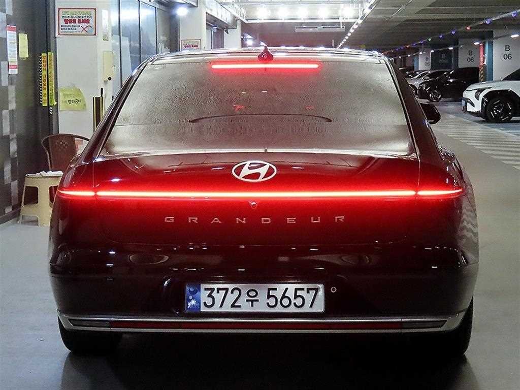 현대 그랜저 그랜저 (GN7) 가솔린 3.5 2WD 프리미엄 이미지 5