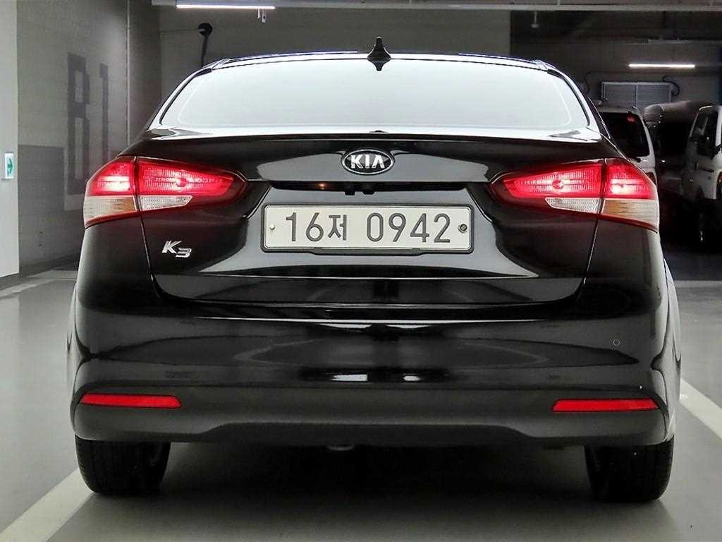 기아 K3 더뉴 K3 1.6 GDI 트렌디 C 이미지 3