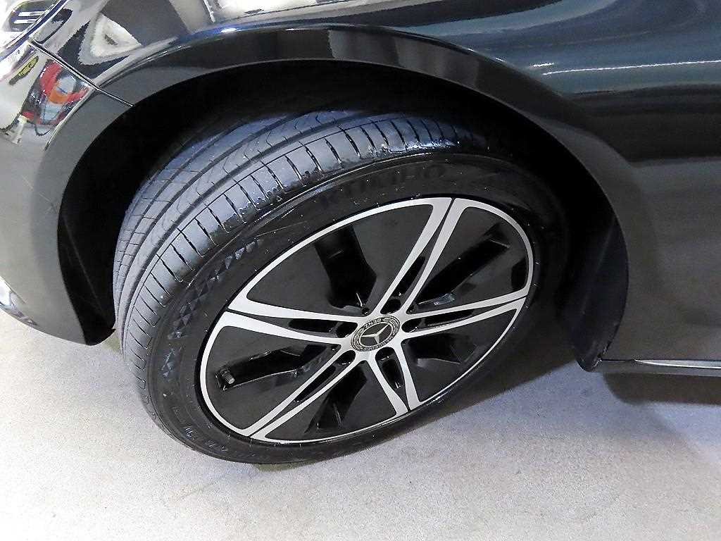 벤츠 C 클래스 C클래스 W205 C220 d 4MATIC 익스클루시브 이미지 20