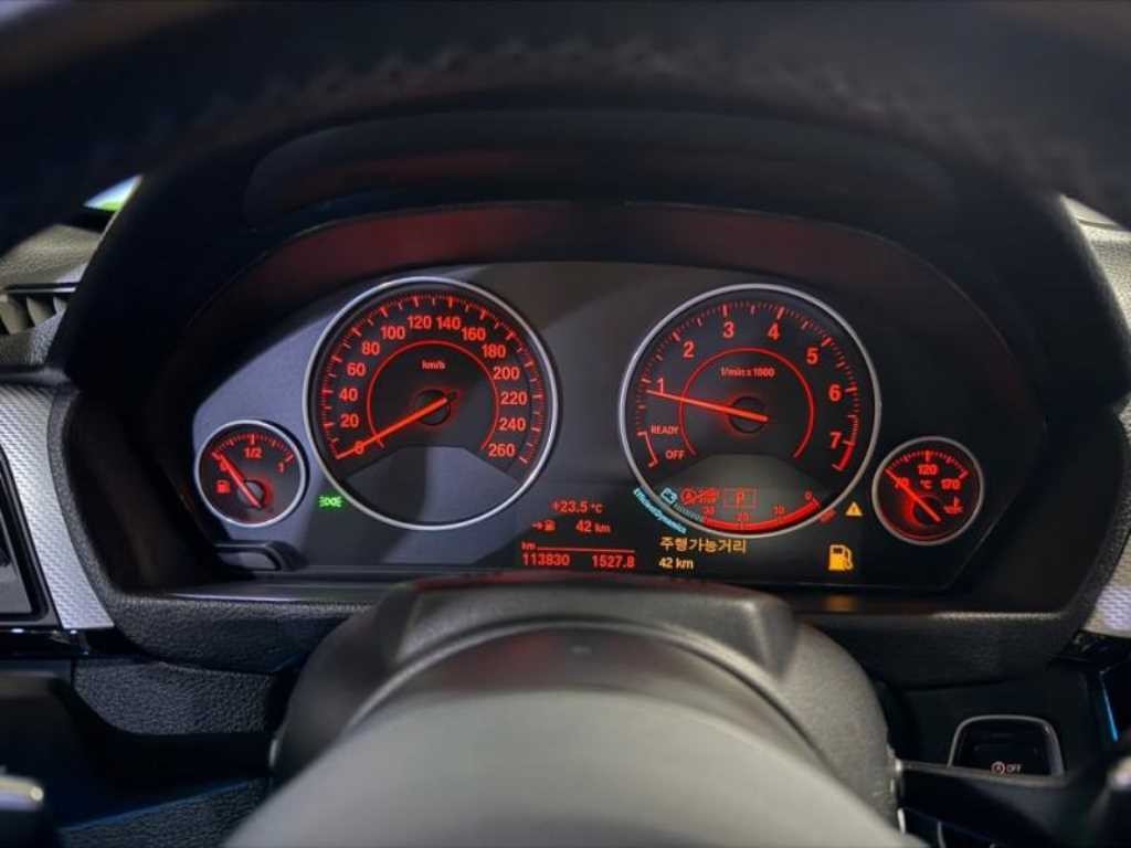BMW 4시리즈 4시리즈 (F32) 428i 컨버터블 M 스포츠 이미지 8