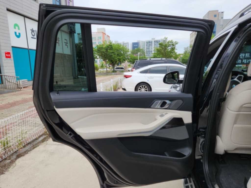 BMW X7 X7 (G07) xDrive 40i M 스포츠 이미지 19