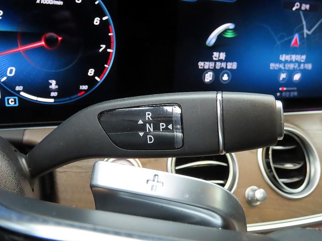 벤츠 E 클래스 E-클래스 W213 E250 아방가르드 이미지 10