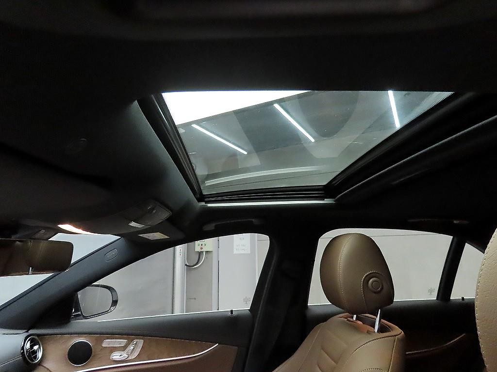 벤츠 E 클래스 E-클래스 W213 E250 아방가르드 이미지 17