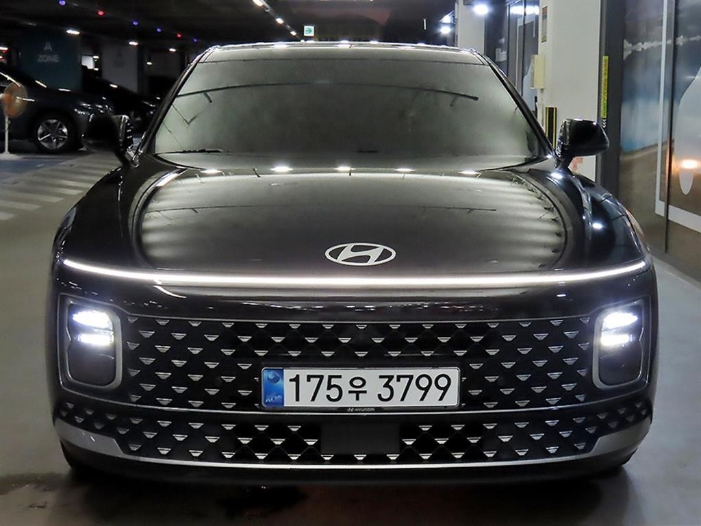 현대 그랜저 그랜저 (GN7) 가솔린 2.5 2WD 프리미엄 이미지 2