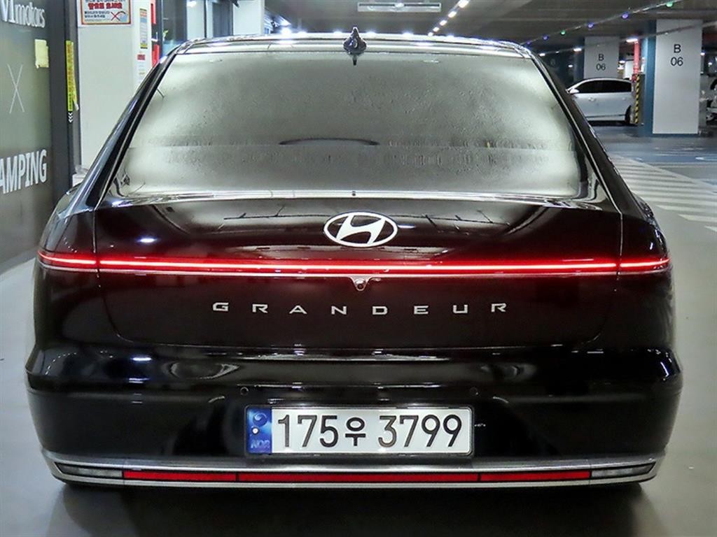 현대 그랜저 그랜저 (GN7) 가솔린 2.5 2WD 프리미엄 이미지 5