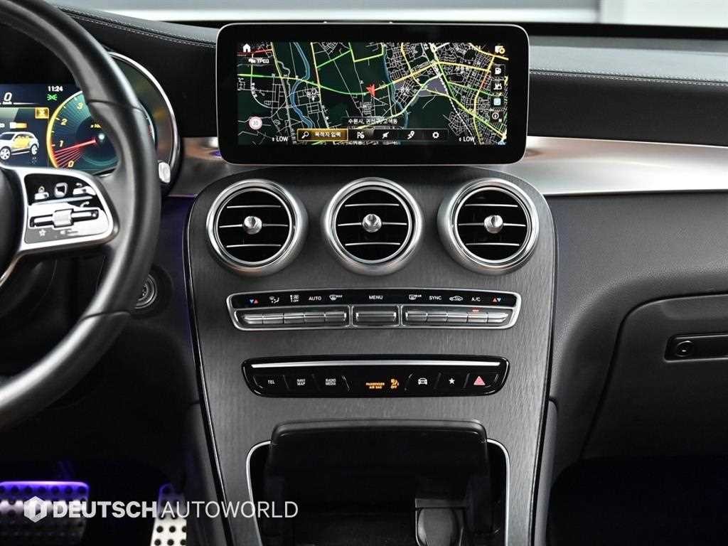 벤츠 GLC 클래스 GLC클래스 X253 GLC 300 4MATIC 이미지 9