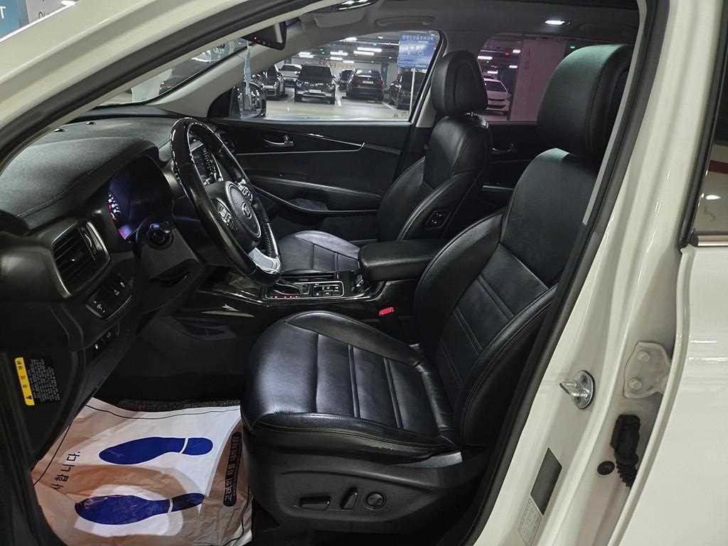 기아 쏘렌토 올 뉴 쏘렌토 디젤 2WD 2.0 노블레스 기본형 이미지 6