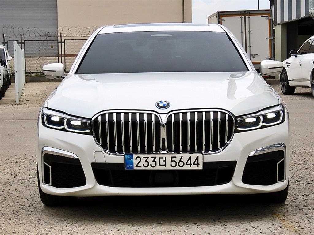 BMW 7시리즈 7시리즈 (G11) 745e i퍼포먼스 M스포츠 이미지 1