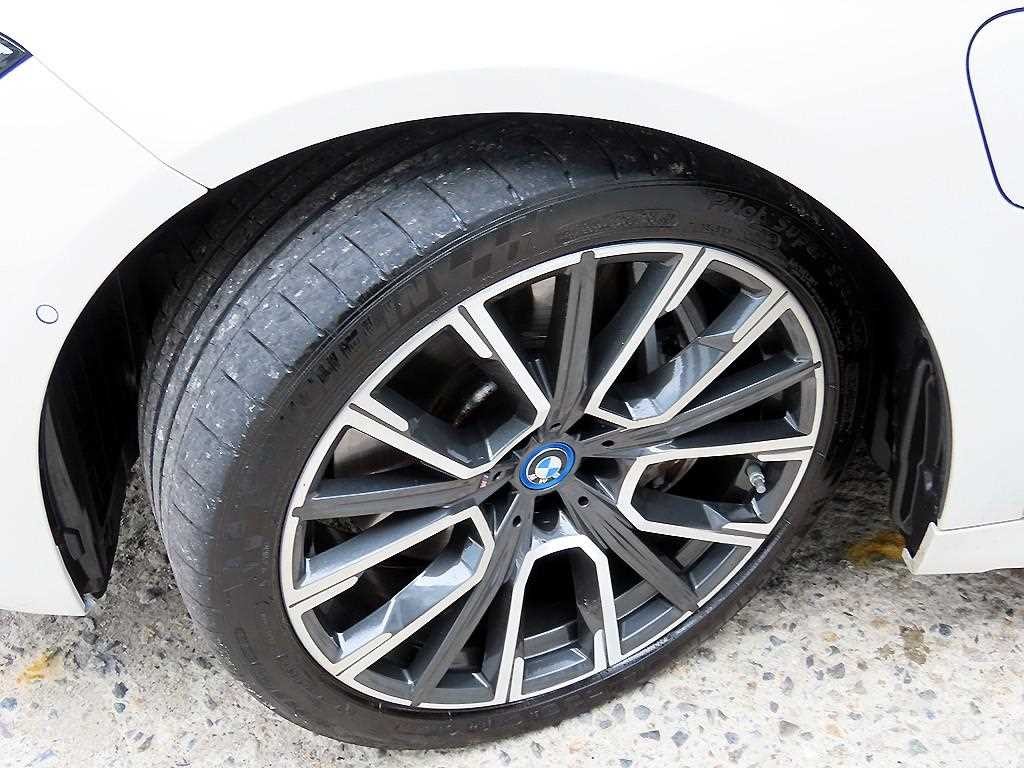 BMW 7시리즈 7시리즈 (G11) 745e i퍼포먼스 M스포츠 이미지 20