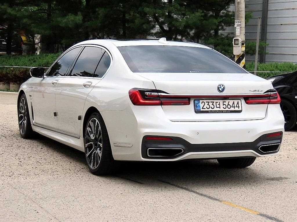 BMW 7시리즈 7시리즈 (G11) 745e i퍼포먼스 M스포츠 이미지 3