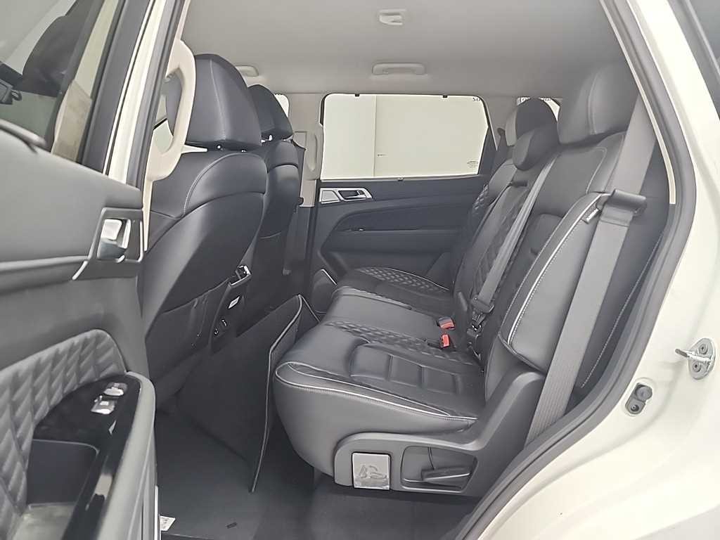 KG모빌리티(쌍용) 렉스턴 올 뉴 렉스턴 (Y450) 디젤 2.2 4WD 프레스티지 이미지 12