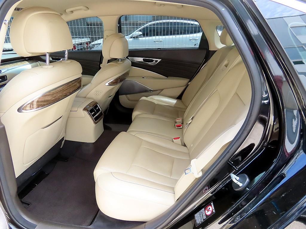 기아 K9 더 K9 3.8 GDI AWD 플래티넘Ⅱ 이미지 6