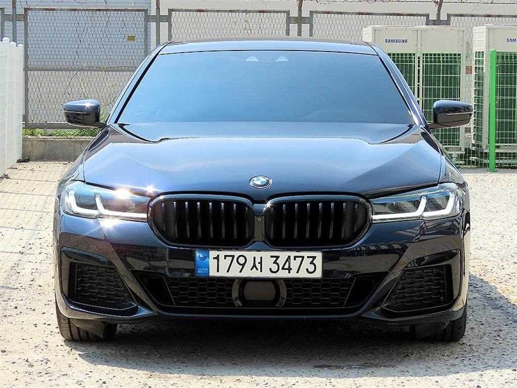 BMW 5시리즈 5시리즈 (G30) 530i xDrive M 스포츠 플러스 이미지 1