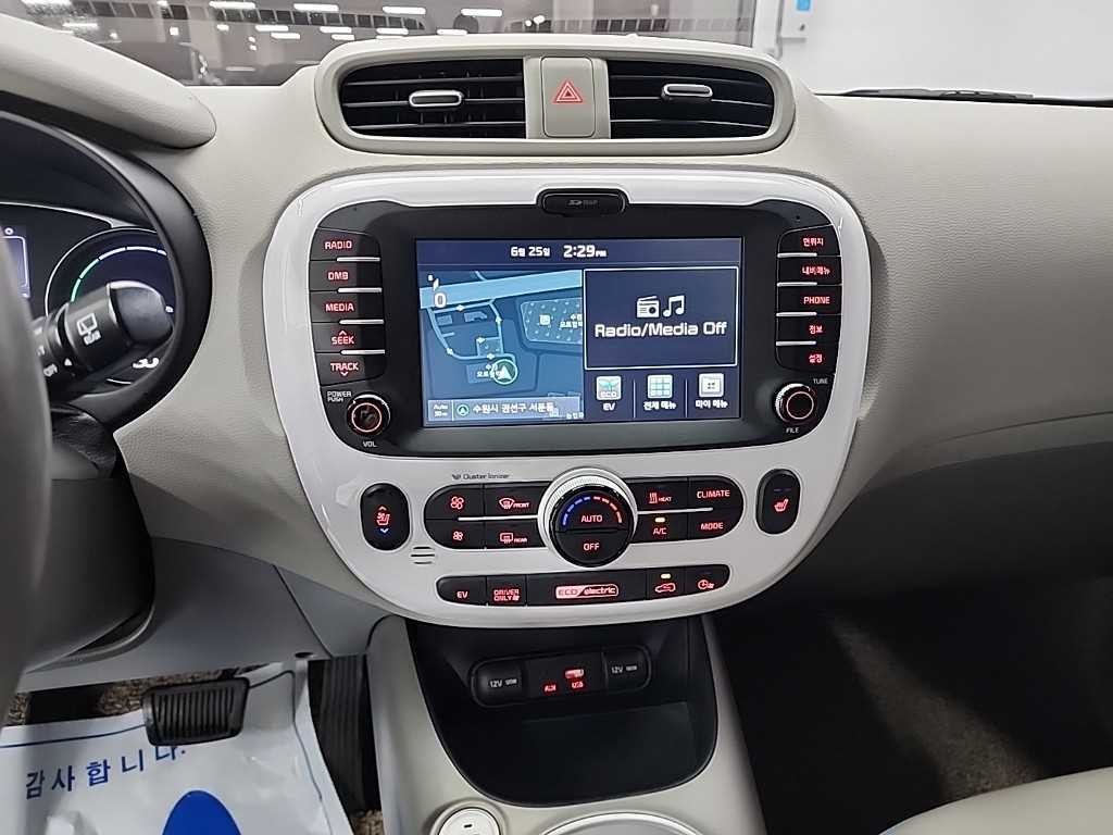 기아 쏘울 쏘울 EV EV 이미지 10