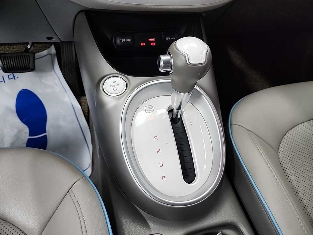 기아 쏘울 쏘울 EV EV 이미지 8
