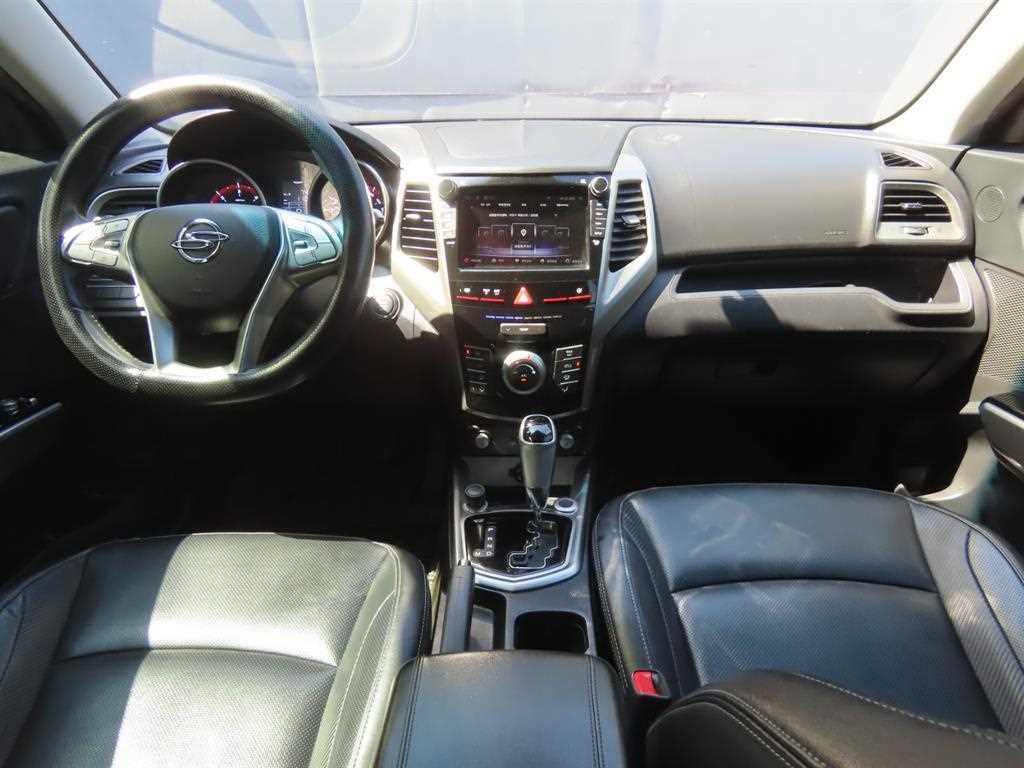 KG모빌리티(쌍용) 티볼리 디젤 2WD 1.6 VX 이미지 7