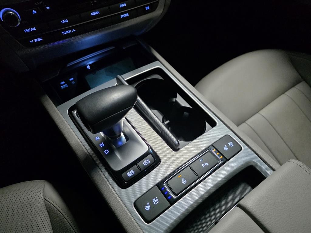 제네시스 G80 3.3 GDI AWD 럭셔리 이미지 15