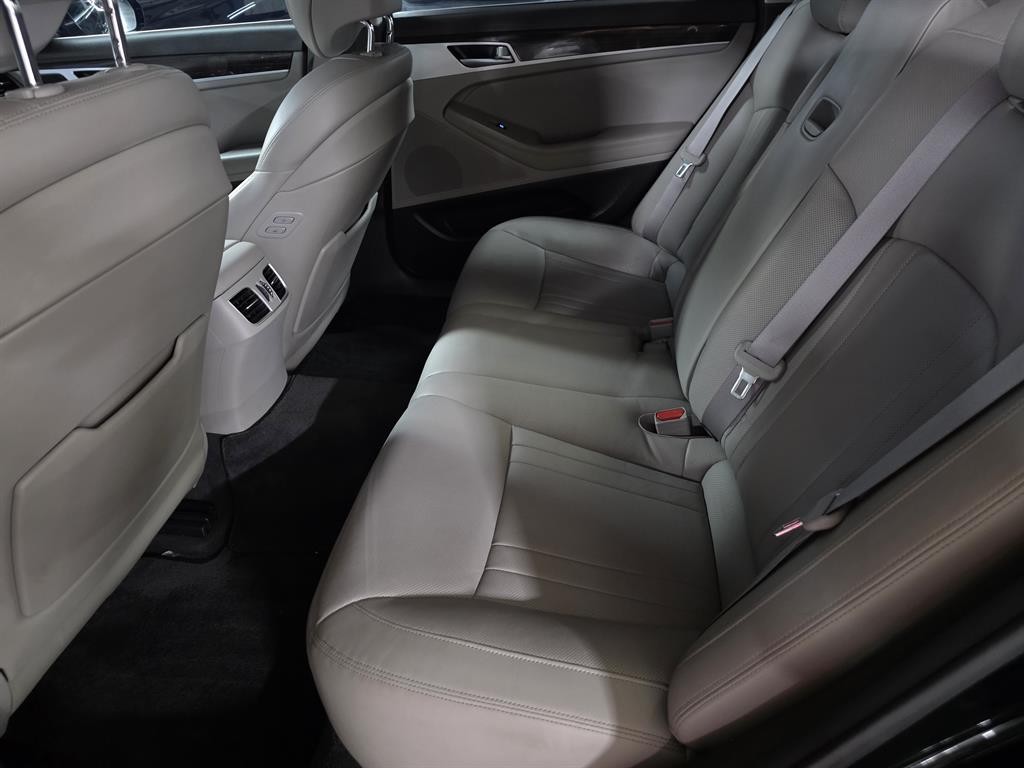 제네시스 G80 3.3 GDI AWD 럭셔리 이미지 8