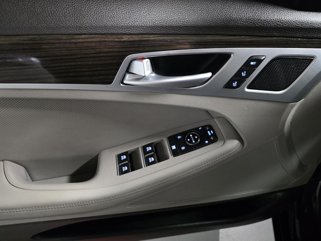 제네시스 G80 3.3 GDI AWD 럭셔리 이미지 9