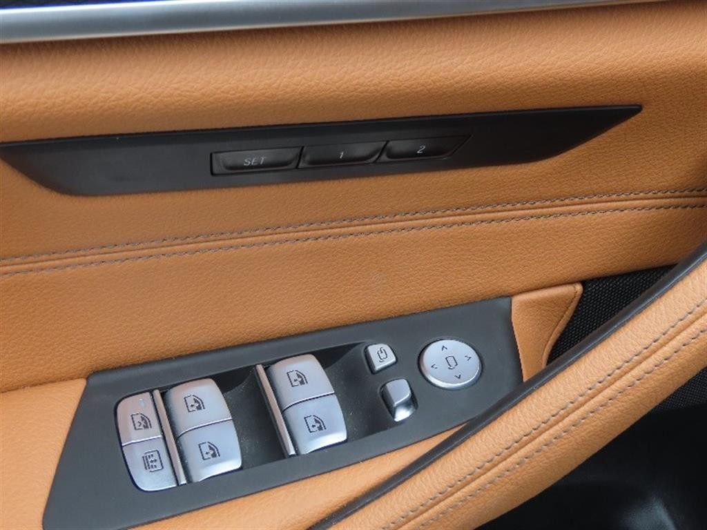 BMW 5시리즈 5시리즈 (G30) 520i M 스포츠 이미지 12