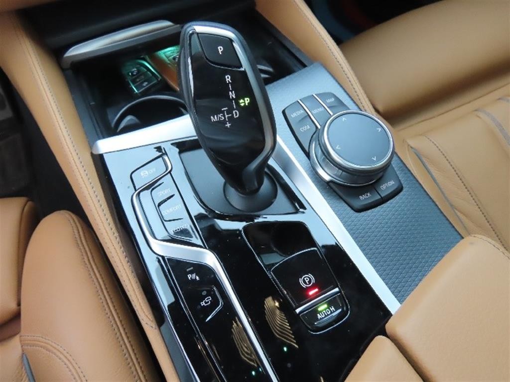 BMW 5시리즈 5시리즈 (G30) 520i M 스포츠 이미지 6