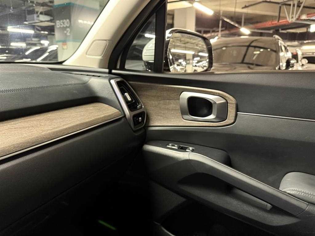 기아 쏘렌토 쏘렌토 4세대(MQ4) 디젤 2.2 2WD 프레스티지 이미지 17