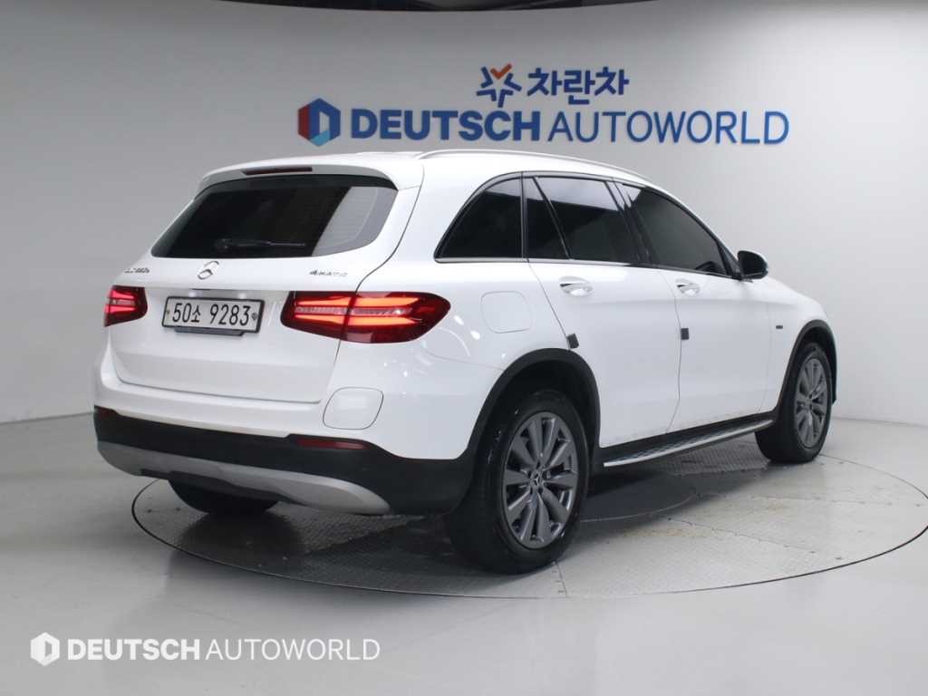 벤츠 GLC 클래스 GLC클래스 X253 GLC 350 e 4MATIC 이미지 2