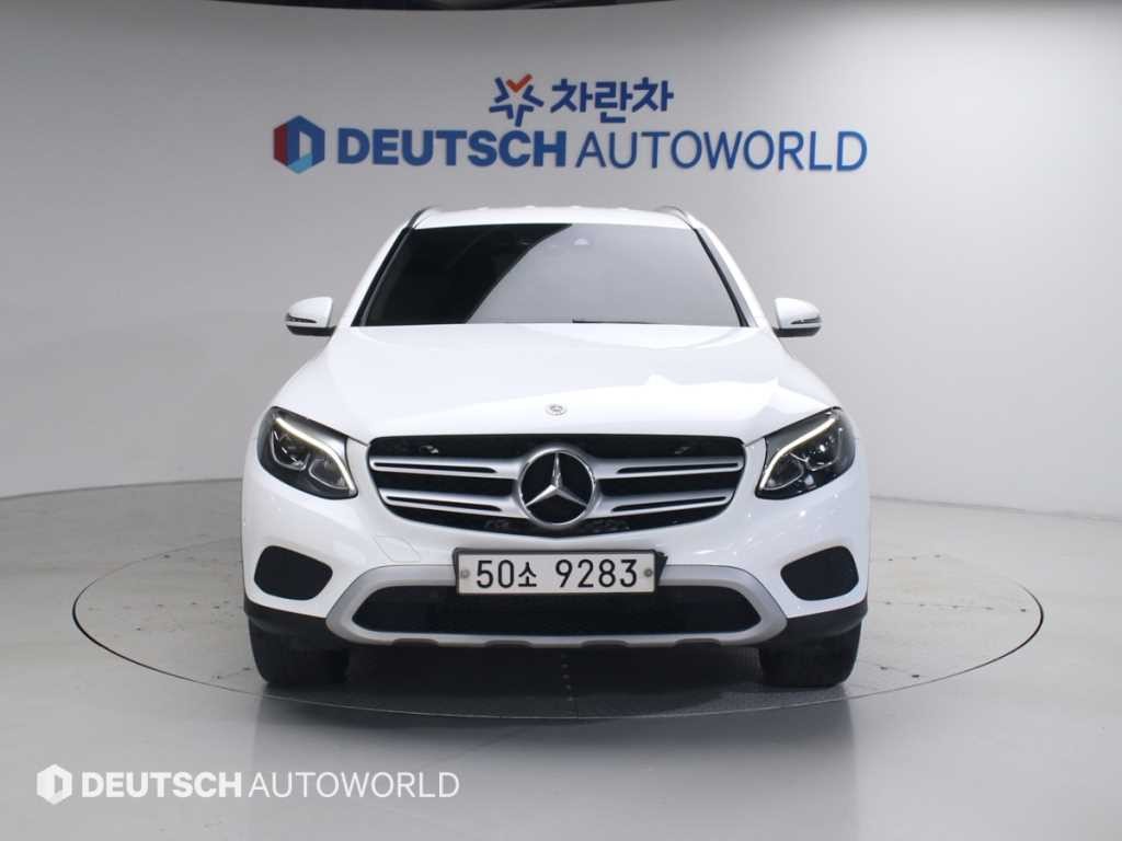 벤츠 GLC 클래스 GLC클래스 X253 GLC 350 e 4MATIC 이미지 3