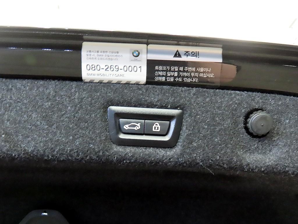 BMW 5시리즈 5시리즈 (G30) 520i 럭셔리 이미지 17