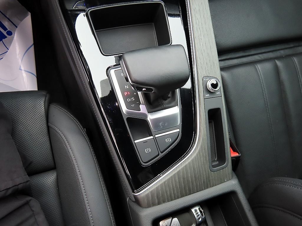 아우디 A5 A5 (F5) 45 TFSI 콰트로 프리미엄 스포트백 이미지 11