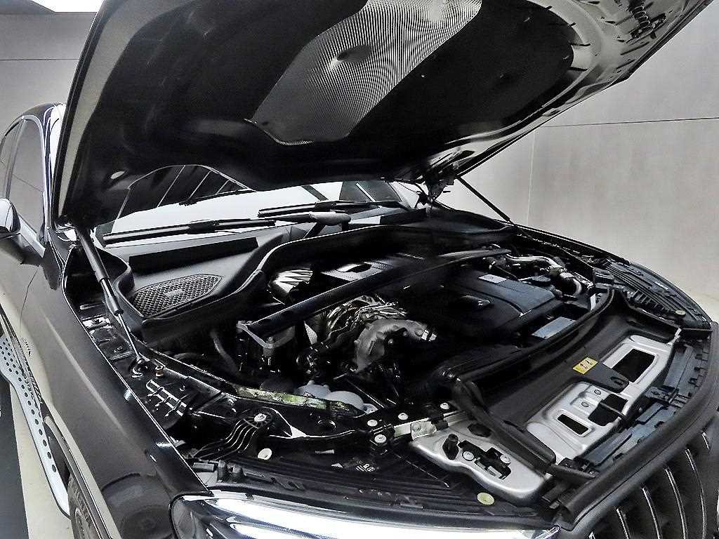 벤츠 GLC 클래스 GLC클래스 X254 AMG GLC 43 4MATIC 쿠페 이미지 18