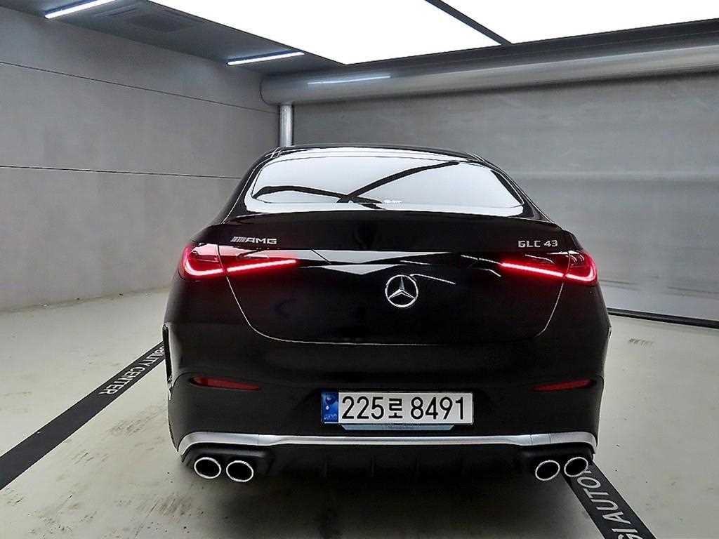 벤츠 GLC 클래스 GLC클래스 X254 AMG GLC 43 4MATIC 쿠페 이미지 3