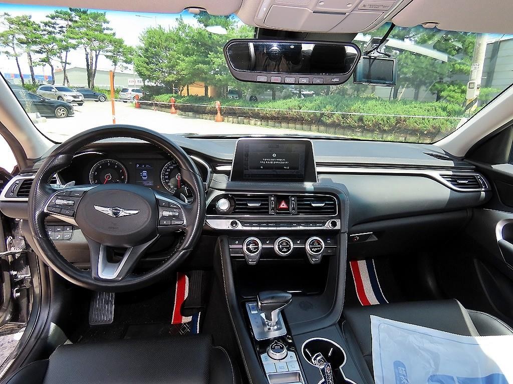 제네시스 G70 2.0T 어드밴스드 이미지 7