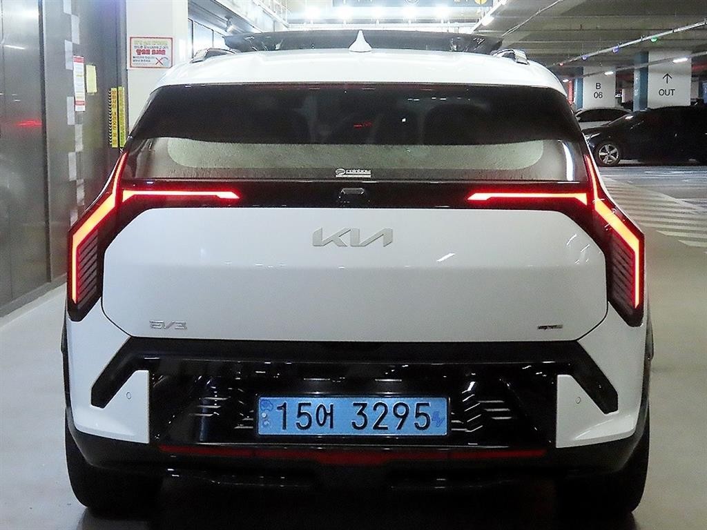 기아 EV3 롱레인지 2WD GT 라인 이미지 5