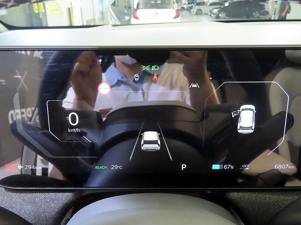기아 EV3 롱레인지 2WD GT 라인 이미지 9