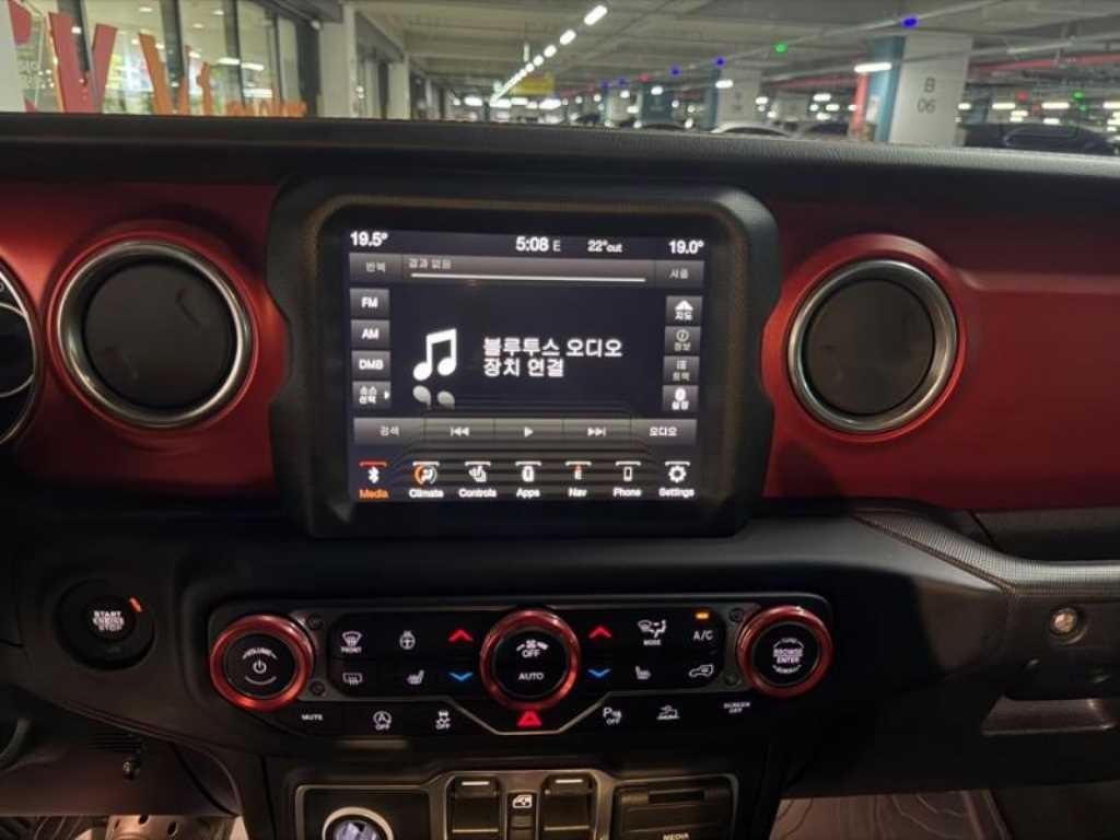 지프 글래디에이터 3.6 루비콘 4WD 이미지 10