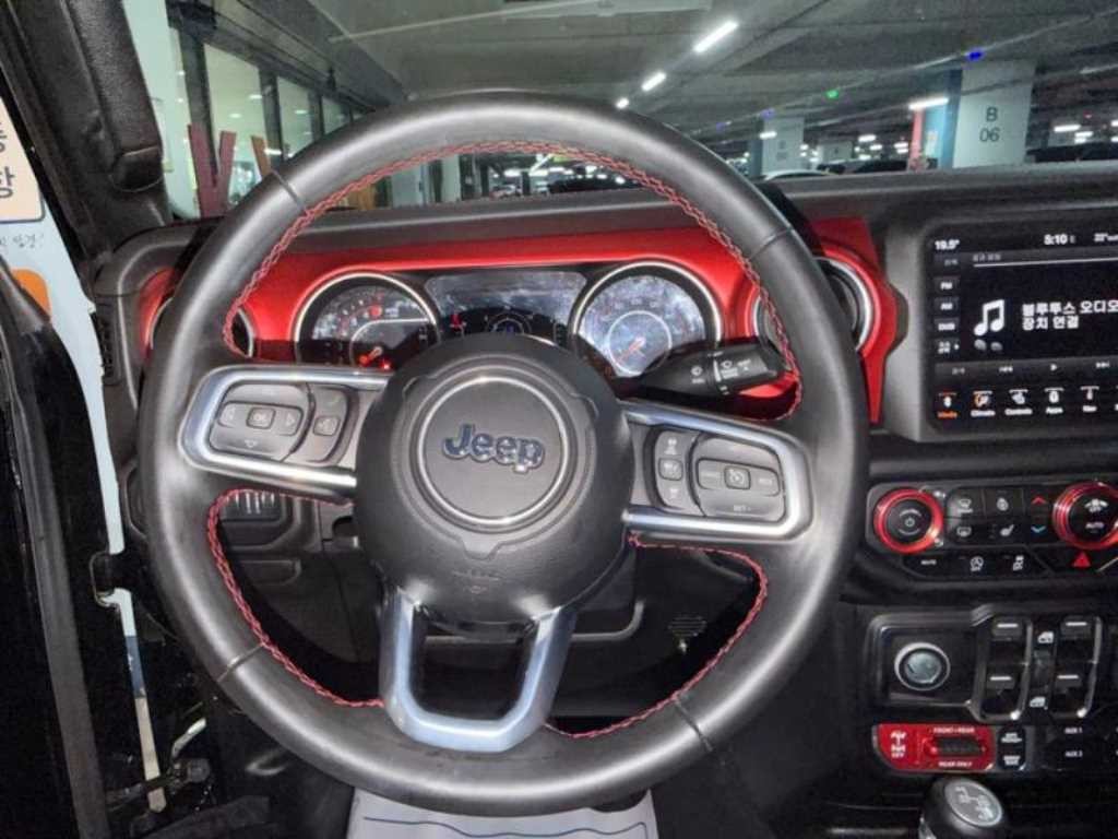 지프 글래디에이터 3.6 루비콘 4WD 이미지 8