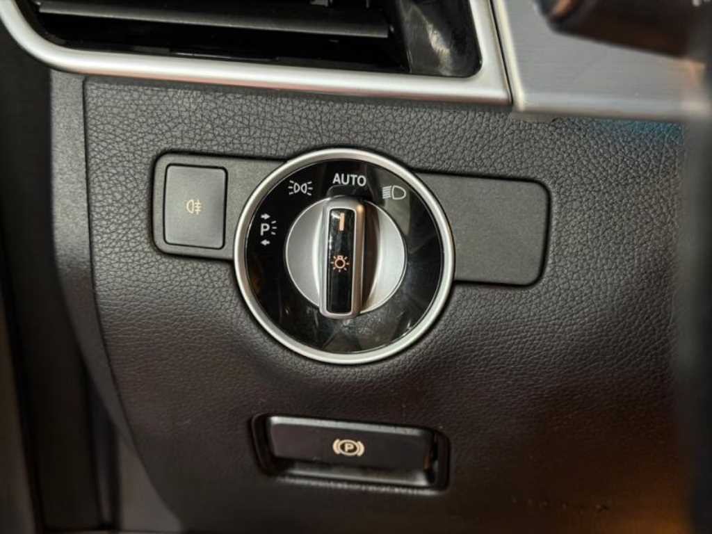 벤츠 GLE 클래스 GLE 클래스 W166 GLE 350 d 4MATIC 쿠페 이미지 14